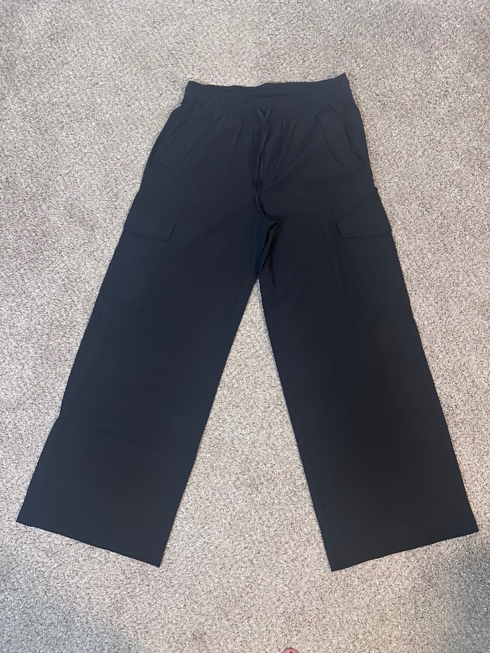 NWOT Old Navy Womens Black Size Medium Wide Leg Stretchtech Quick Dry Pants